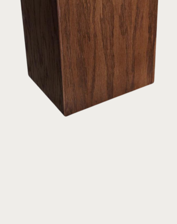 Pata de mesa de madera