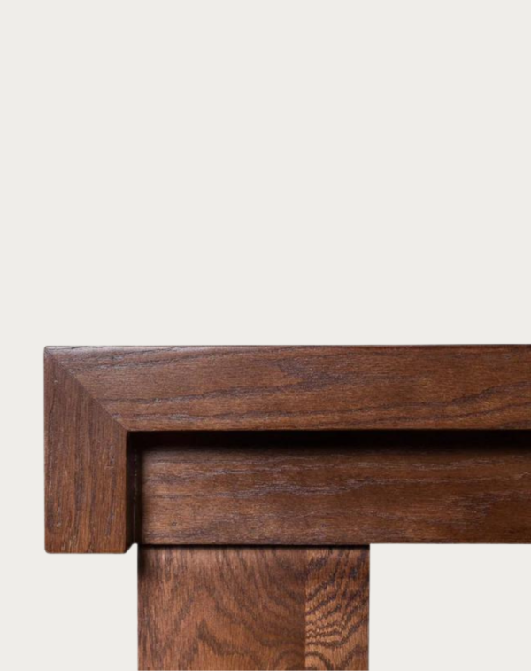 Mesa de madera resistente para 8 sillas